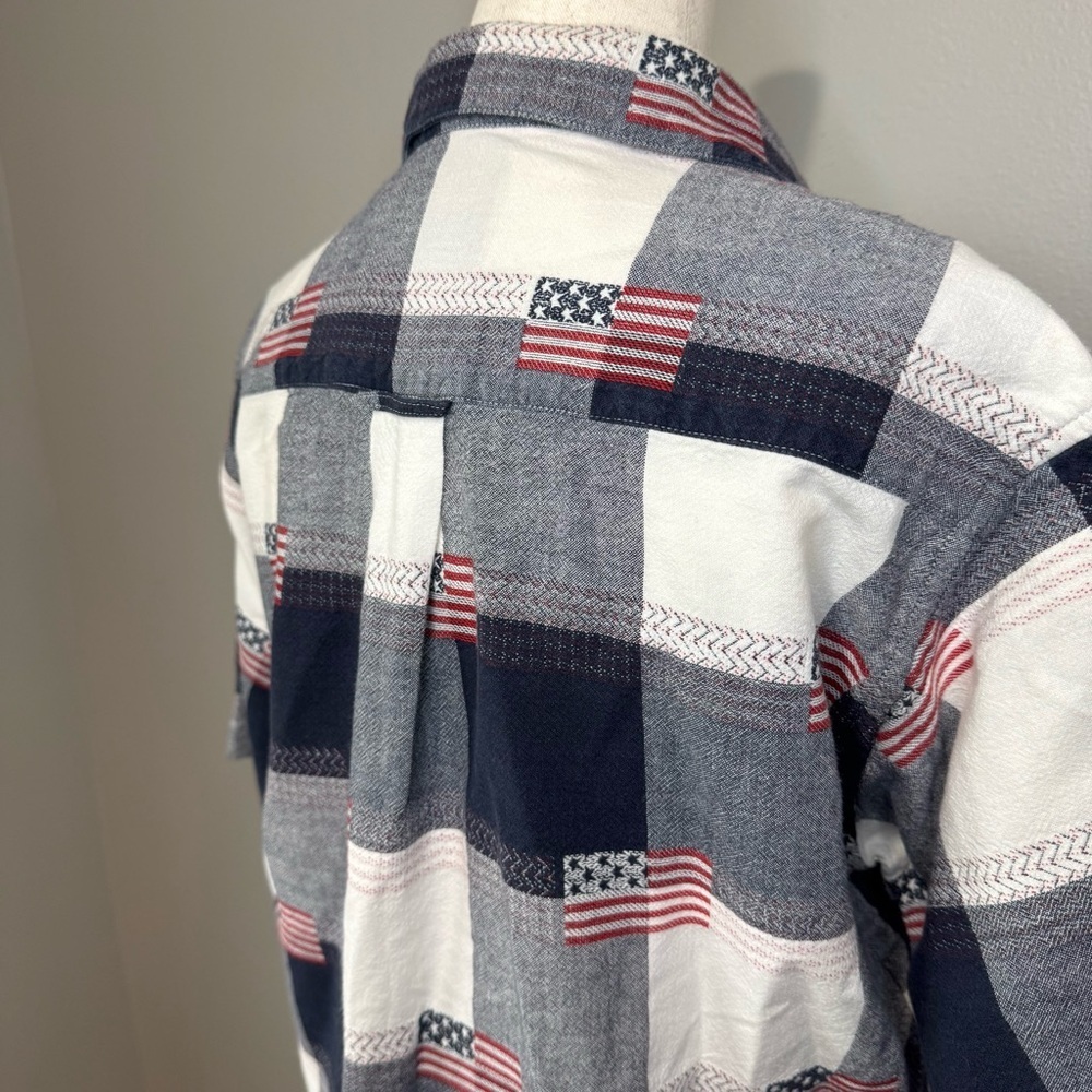 Company One Petites Patriotic Plaid Button-Up Shirt - Picture 4 of 5